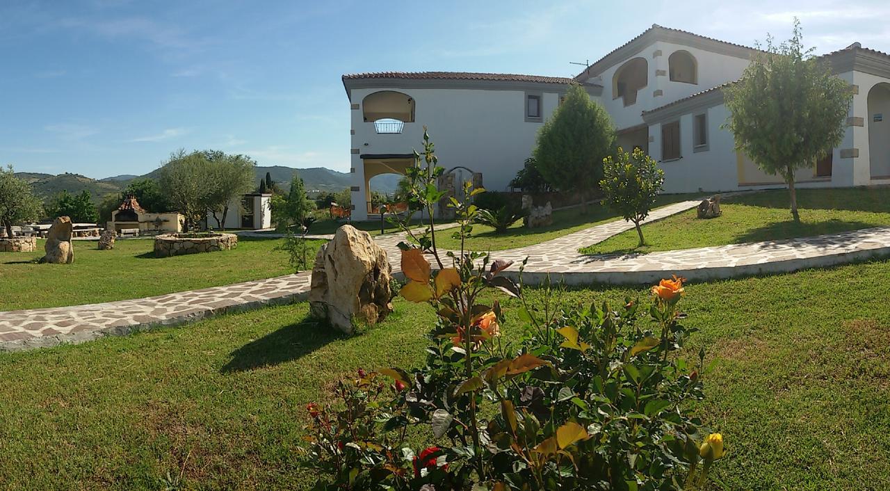 Casa Vacanze Budoni Villa Exterior photo